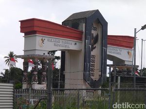 Tapal Batas Tiba di Perbatasan Skouw Tapal Batas Tiba di Perbatasan Skouw