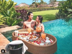 Kejutan di Balik Foto Mesra Honeymoon Kimberly Ryder dan Edward Akbar