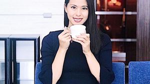 Seru dan Elegan Gaya Makan Miss Jepang Momoko Abe