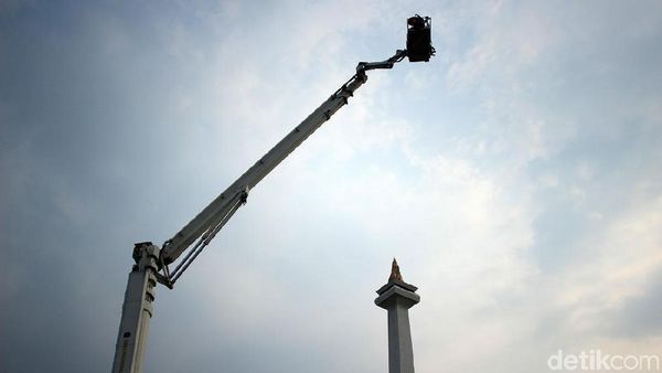 Foto: Cara Baru Melihat Monas dari Ketinggian 84 Meter