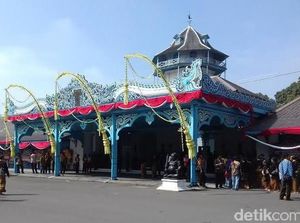 Segala Pengalaman Belanja Ini Bikin Makin Betah di Solo