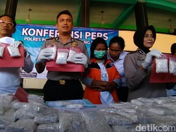 Hidupi 2 Anak, Mamah Muda Jadi Pengedar Pil Double L