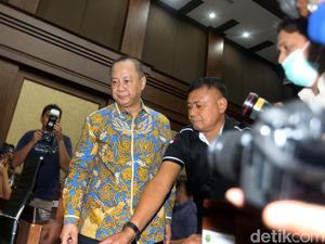 Tok! 13 Tahun Penjara untuk Eks Ketua BPPN