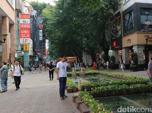 Foto: Pedestrian di Guangzhou Lebih Enak dari Jakarta Foto: Pedestrian di Guangzhou Lebih Enak dari Jakarta