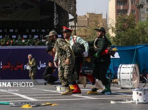 Iran Bersumpah Akan Balas AS dan Israel Atas Serangan Parade Militer