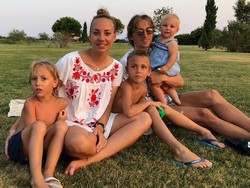 Mungkin kesederhanaan Bosnic yang membuat Modric jatuh cinta. Foto: Instagram @lukamodric10