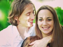 Modric dan Bosnic menikah pada Mei 2010 di Zagreb. Foto: Instagram @lukamodric10