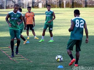 Intip Sesi Latihan Persebaya Jelang Lawan Arema