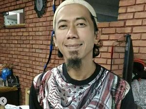 Yukie Pas Band Mantap Berhijrah, Enggan Bawakan Lagu Berlirik Negatif Yukie Pas Band Mantap Berhijrah, Enggan Bawakan Lagu Berlirik Negatif