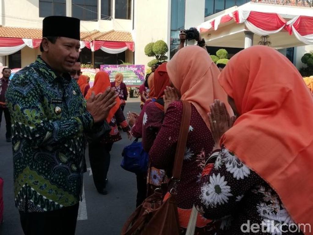 Bupati Pasuruan Wanti-wanti ASN Soal Penipuan CPNS Bupati Pasuruan Wanti-wanti ASN Soal Penipuan CPNS