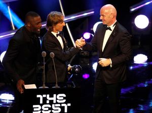 Pantaskah Modric Jadi Pemain Terbaik Dunia? Pantaskah Modric Jadi Pemain Terbaik Dunia?