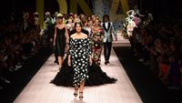Aksi Monica Bellucci sampai Jessica Jung Jadi Model di Milan Fashion Week