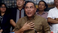 Keputusan ini dikeluarkan langsung oleh Ketua Umum Persatuan Sepak Bola Seluruh Indonesia (PSSI), Edy Rahmayadi dalam konferensi pers yang diadakan di Jakarta, Selasa (25/09/18) malam.