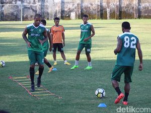 Pelatih Persebaya Imbau agar Bonek Tak Turut Away ke Malang