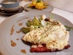 Sajiva: Ada Grilled Chicken Keju Enak di Coffee Shop Klasik