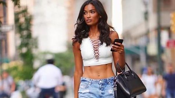 Foto: Traveling Seru Model Victorias Secret Kelly Gale