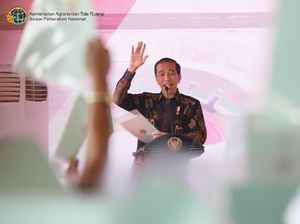 Lampaui Target, Jokowi Sebar 9,3 Juta Sertifikat Tanah di 2018