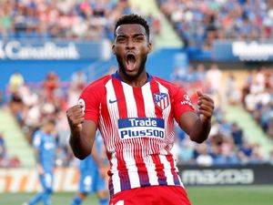 Simeone Masih Sabar Tunggu Thomas Lemar Bersinar Simeone Masih Sabar Tunggu Thomas Lemar Bersinar