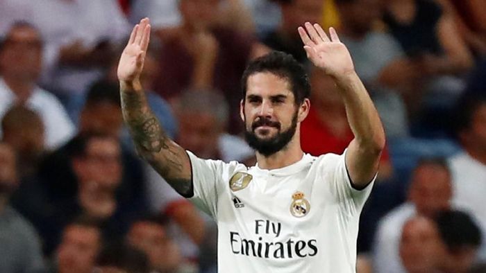 Isco belum dijadikan starter untuk Real Madrid di bawah asuhan Santiago Solari. (Foto: Juan Medina/Reuters) Isco belum dijadikan starter untuk Real Madrid di bawah asuhan Santiago Solari. (Foto: Juan Medina/Reuters)
