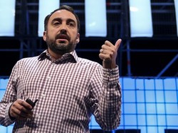 Didera Skandal, Facebook Dibela oleh Mantan Bos