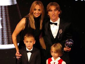 Vanja Bosnic, Si Cantik Pendamping Setia Luka Modric
