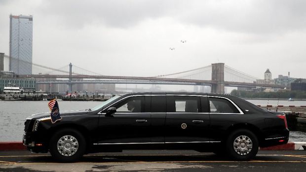 EMB-Limousine Terbaru Donald Trump