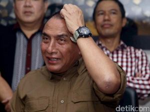 Sensasi Edy Rahmayadi: Dari Pegang Pipi Sampai Wartawan Baik