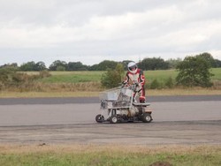 Konyol, Ini Troly Tercepat di Dunia Pakai Mesin Turbo Hayabusa