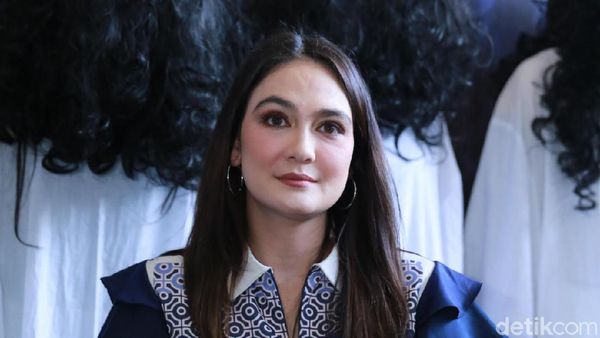 Serem! Luna Maya Foto Bareng Sundel Bolong