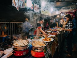 Selain Bangkok, 10 Kota di Asia Ini Punya Destinasi Kuliner yang Enak