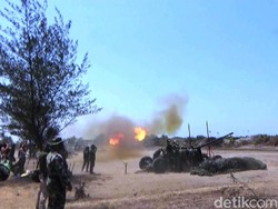 Melihat Prajurit Arhanud Latihan Menembak Atasi Serangan Udara