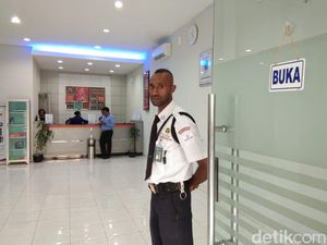 Ini Sem, Satpam Perbatasan RI-Papua Nugini yang Jago Bahasa Asing Ini Sem, Satpam Perbatasan RI-Papua Nugini yang Jago Bahasa Asing