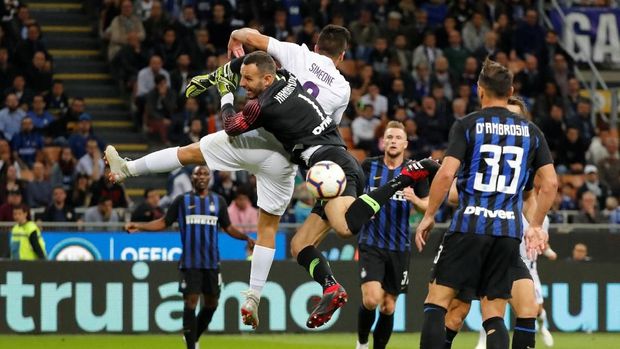 Inter Milan kalahkan Fiorentina di Serie A Liga Italia.
