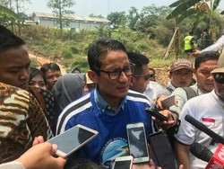 Sandiaga Ingin Naturalisasi Sungai Cileungsi