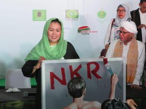 Timses Prabowo Hormati Sikap Yenny Wahid Dukung Jokowi