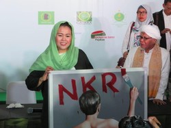 Timses Prabowo Hormati Sikap Yenny Wahid Dukung Jokowi