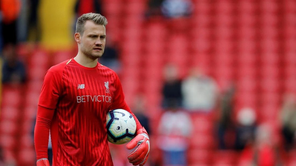 Simon Mignolet jadi starter di Piala Liga Inggris (Phil Noble/Reuters)