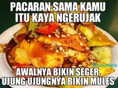 Bukan Cuma Pedas Segar, Meme Rujak Ini Bikin Senyum-senyum Sendiri