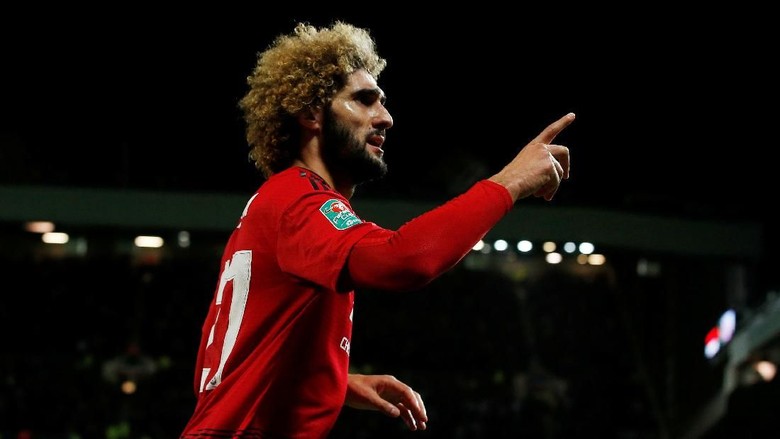 Dijanjikan Gaji Fantastis, Fellaini Menuju China