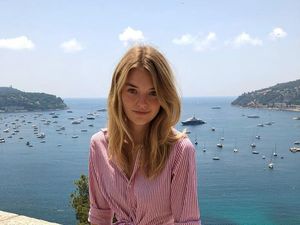 Foto: Liburan Willow Hand, Model Victorias Secret Termuda