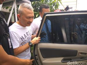 Ditangkap KPK, Anggota DPRD Sumut Diperiksa di Polsek Medan Sunggal Ditangkap KPK, Anggota DPRD Sumut Diperiksa di Polsek Medan Sunggal