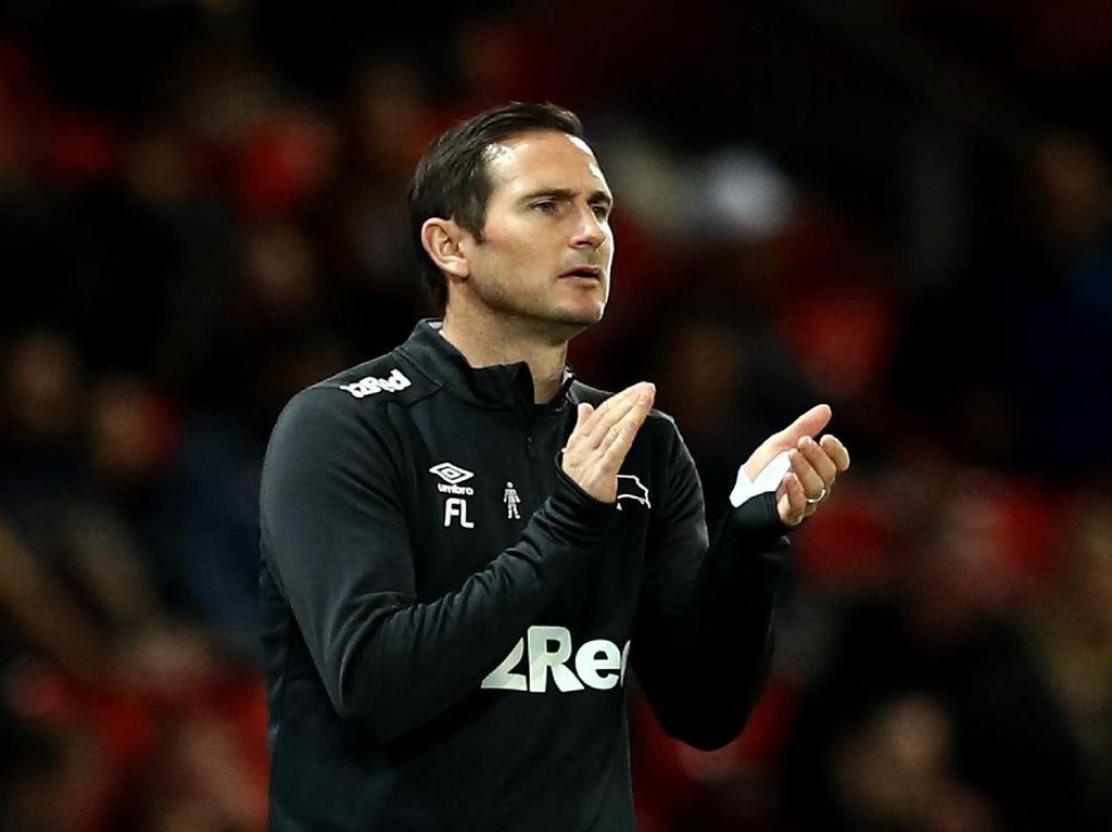 Lampard Kabarnya Dikontrak Chelsea 3 Tahun, Gajinya Rp 296,3 Miliar Lampard Kabarnya Dikontrak Chelsea 3 Tahun, Gajinya Rp 296,3 Miliar
