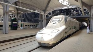 Wus...!!! Ini Kereta Cepat yang Menghubungkan Mekah-Madinah