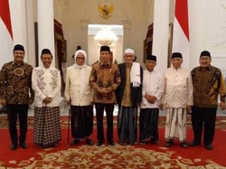 Para Kiai Sepuh Jatim Bertemu Jokowi di Istana, Ini yang Dibicarakan