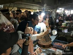 Saat Sandi Dicurhati Pedagang karena Sepi Pembeli