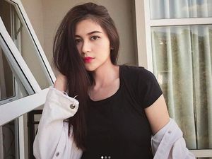 Kepergok Jalan Bareng Kevin Sanjaya, Ini Pesona Denira Wiraguna Kepergok Jalan Bareng Kevin Sanjaya, Ini Pesona Denira Wiraguna