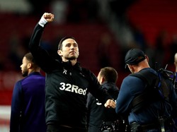 Dikaitkan dengan Chelsea, Frank Lampard Disanjung Cesc Fabregas