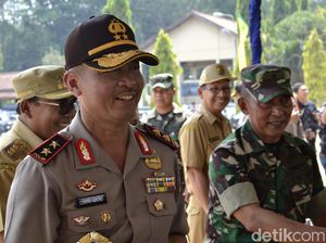Polisi Dalami Hubungan Pelempar Kantor NU dengan Jaringan Teroris Polisi Dalami Hubungan Pelempar Kantor NU dengan Jaringan Teroris
