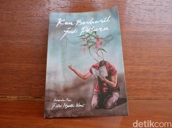 Di Balik Cerita Buku Puisi Kau Berhasil Jadi Peluru