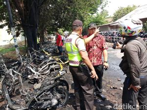 Diparkir Liar, Belasan Motor Milik Pelajar Ludes Terbakar